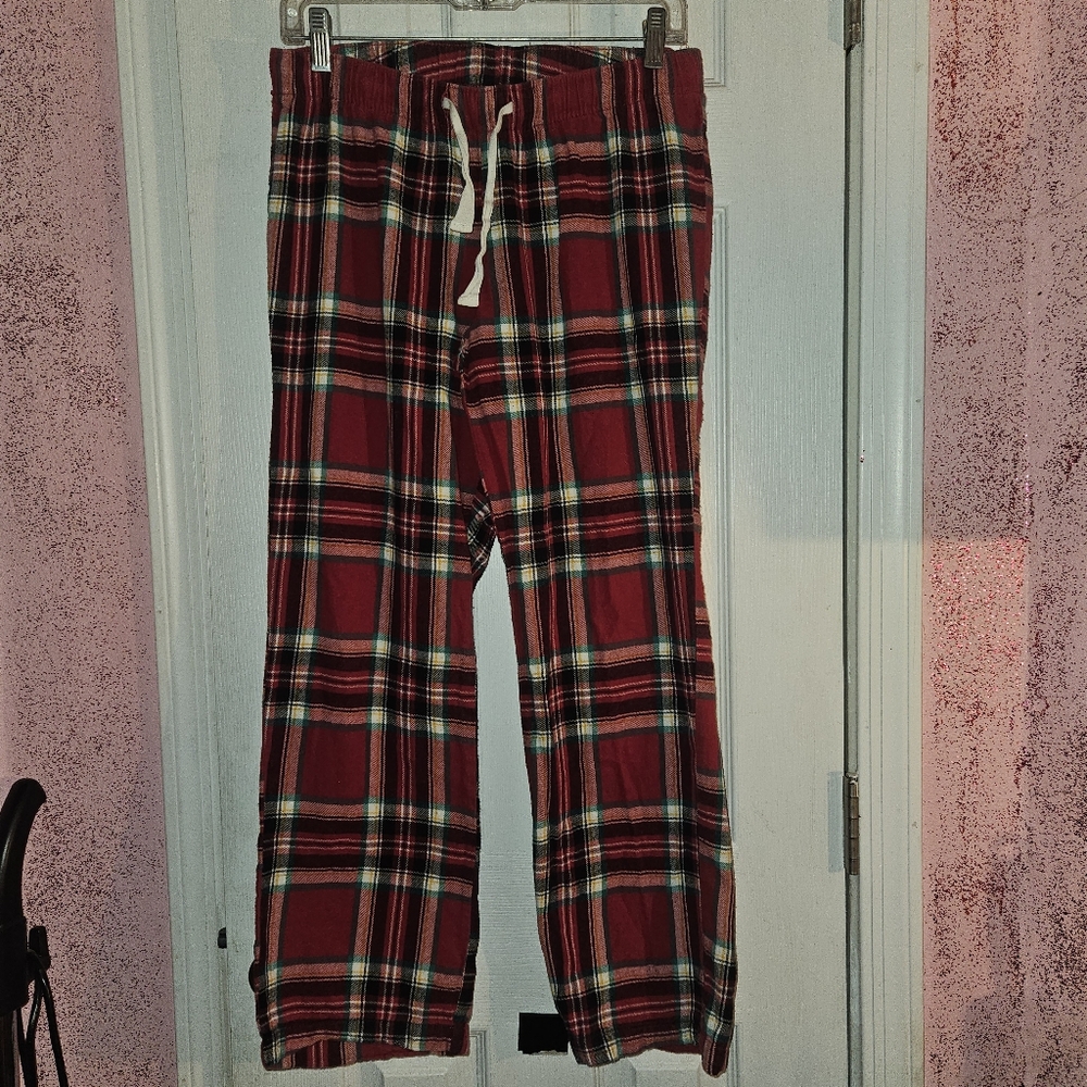 Old Navy Red Plaid Flannel Pants
